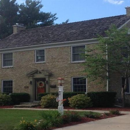 1810 Emerson House Bed & Breakfast - Adults Only ベロイト エクステリア 写真